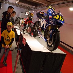 IMG-052