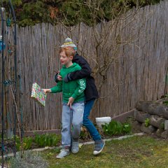 IMG-019