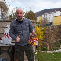IMG-049