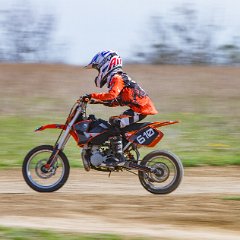 IMG-053
