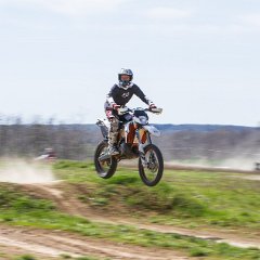 IMG-082