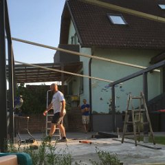 IMG-047